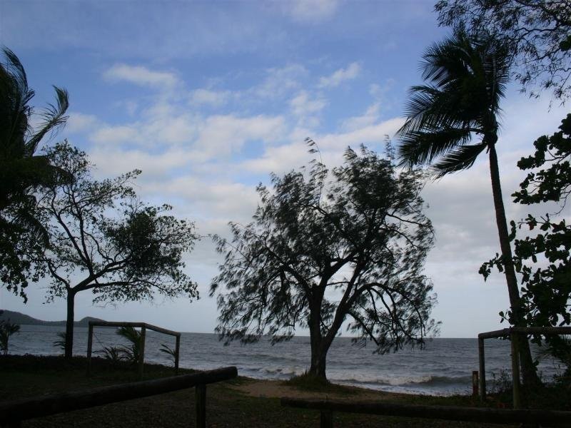 19 Endeavour Road, Clifton Beach QLD 4879