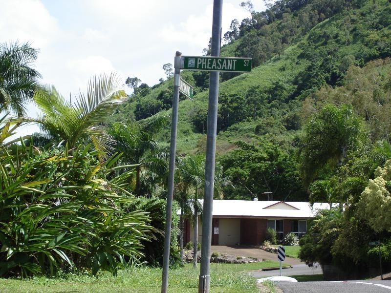 23 Pheasant Street, Bayview Heights QLD 4868