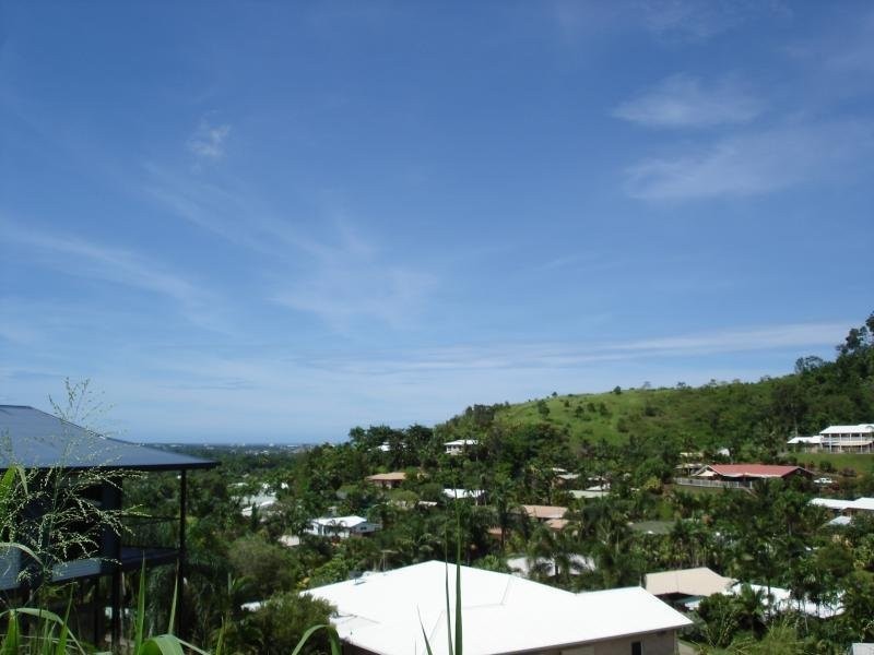 23 Pheasant Street, Bayview Heights QLD 4868
