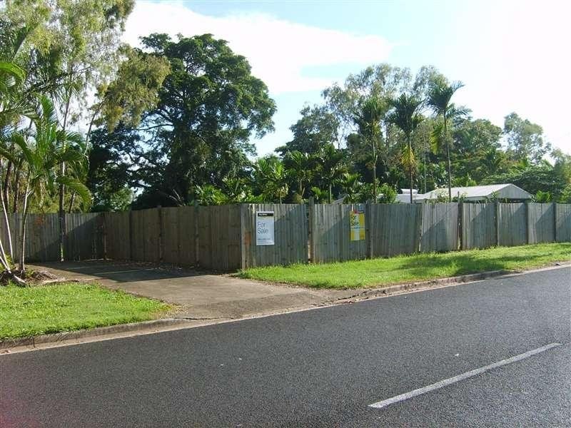 94 Hollywood Boulevard, White Rock QLD 4868