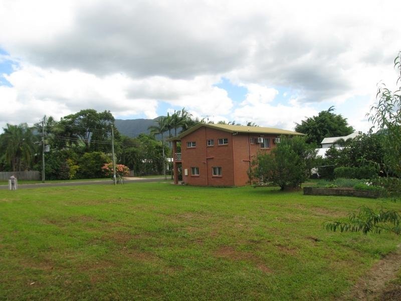 122 Cassowary Street, Freshwater QLD 4870