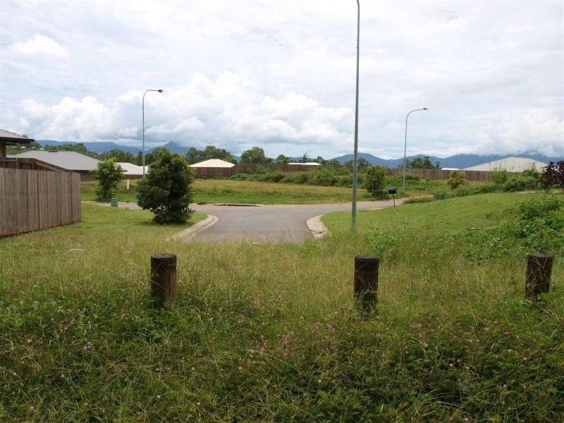 19 Conway Close, Bentley Park QLD 4869