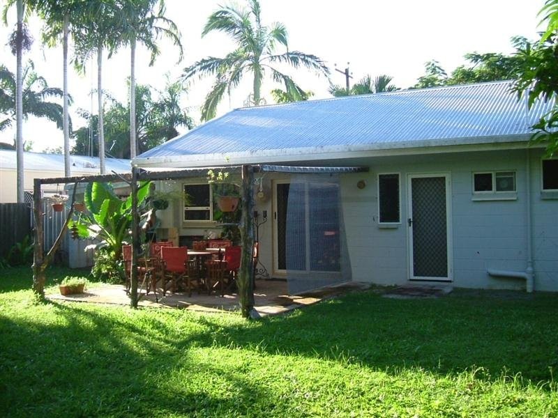 15 Caribbean Street, Holloways Beach QLD 4878