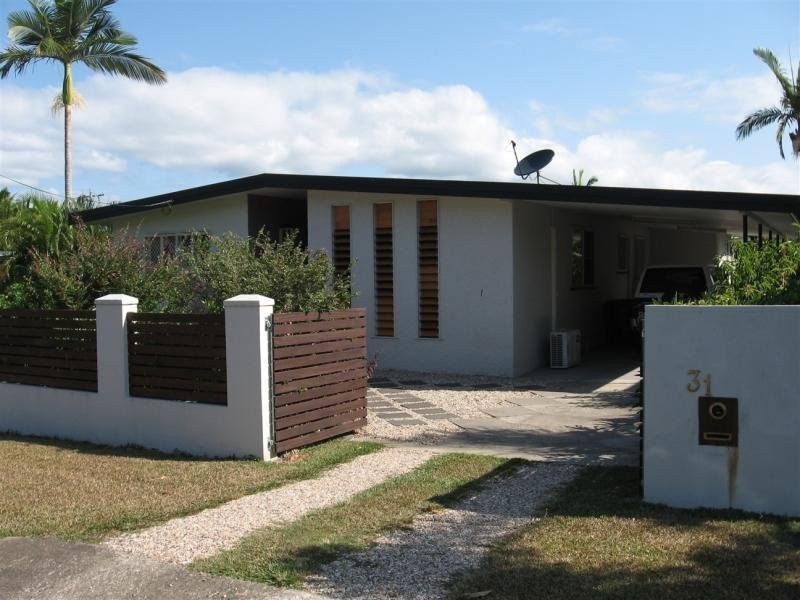 31 Oxley Street, Edge Hill QLD 4870