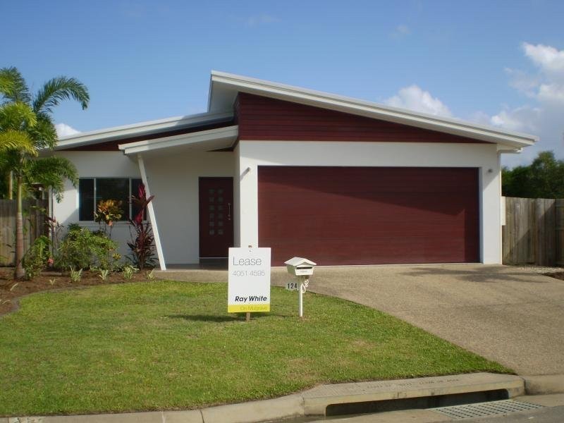 124 Harbour Drive, Trinity Park QLD 4879