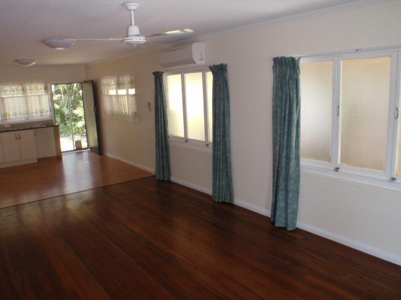 149 Greenslopes Street, Edge Hill QLD 4870