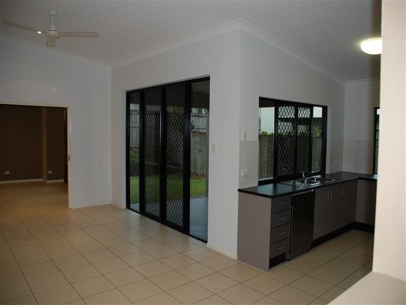 21 Pascoe Close, Mount Sheridan QLD 4868