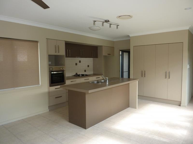 24 Selwyn Circuit, Trinity Park QLD 4879