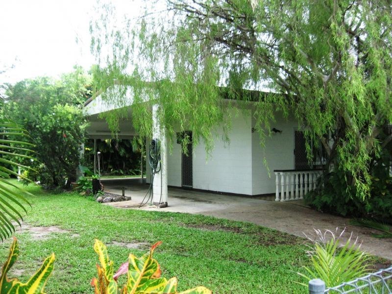 8 Mahab Street, Kewarra Beach QLD 4879