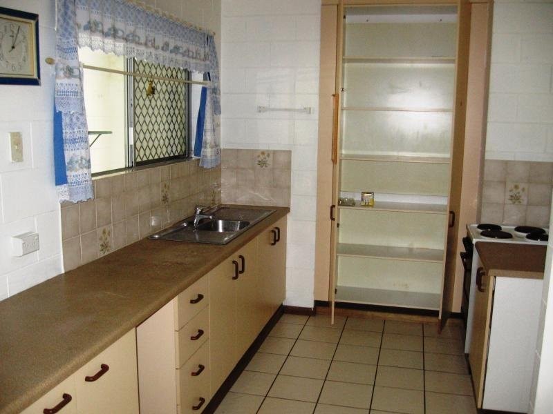 8 Mahab Street, Kewarra Beach QLD 4879