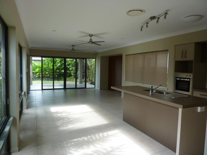 24 Selwyn Circuit, Trinity Park QLD 4879