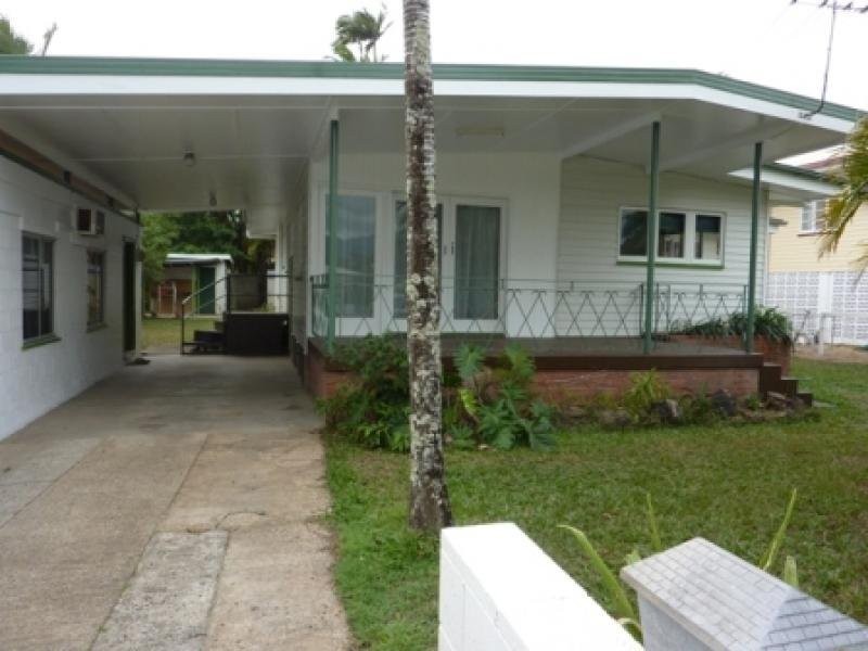 282 Aumuller Street, Westcourt QLD 4870