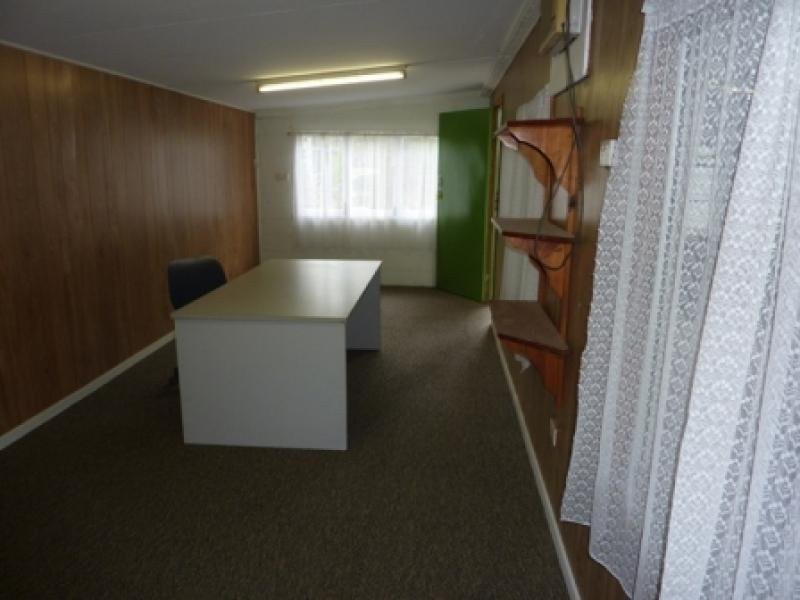 282 Aumuller Street, Westcourt QLD 4870