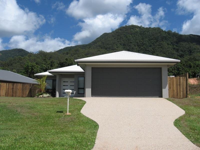 3 Cheyne Close, Bentley Park QLD 4869