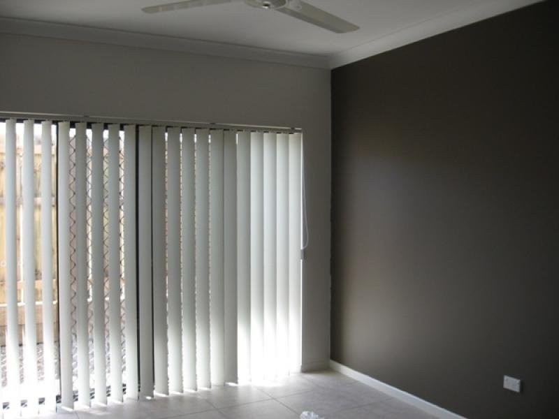 3 Cheyne Close, Bentley Park QLD 4869