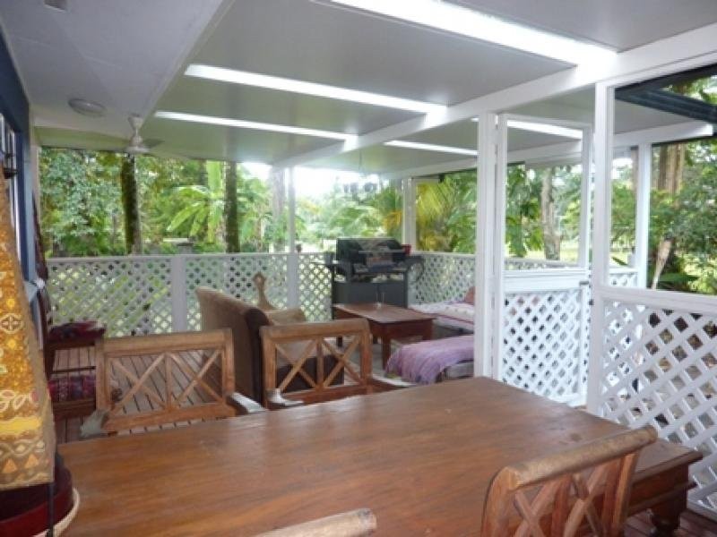 6 Basalt Street, Brinsmead QLD 4870