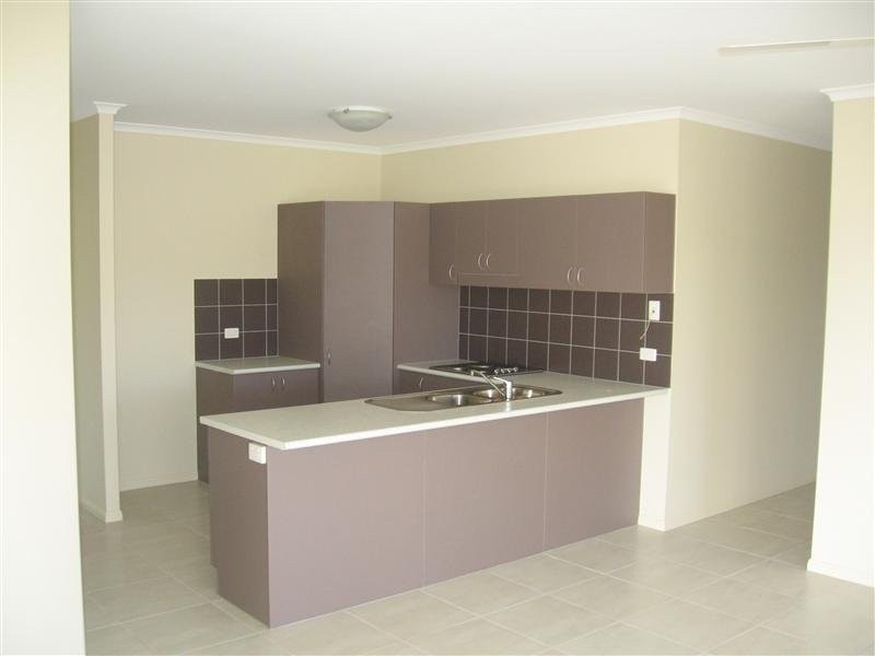 2 Ormond Close, Gordonvale QLD 4865