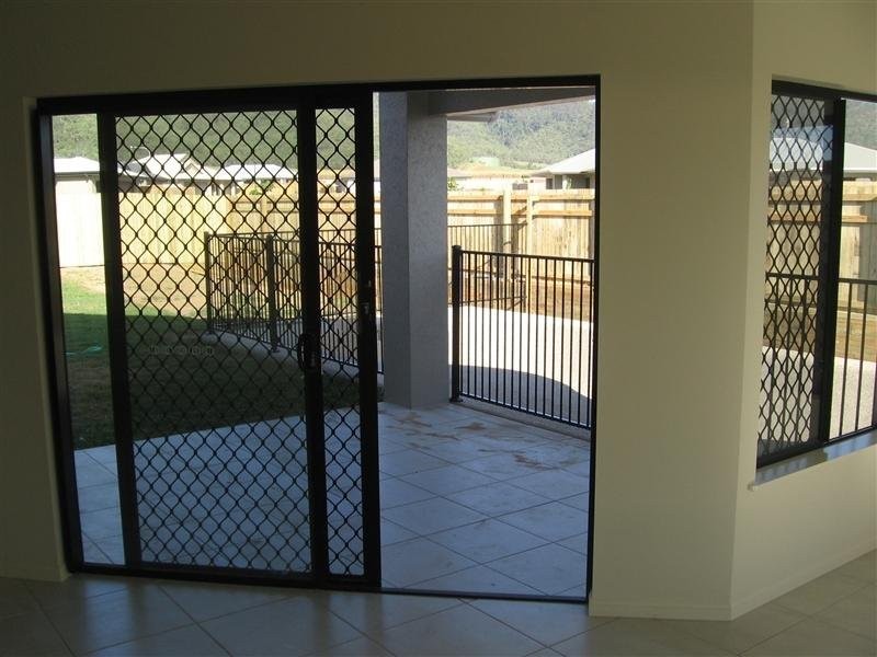 2 Ormond Close, Gordonvale QLD 4865