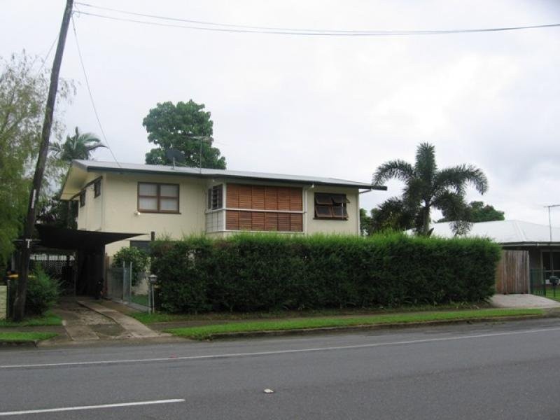 74 Balaclava Road, Earlville QLD 4870