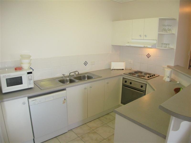 178 McLeod Street, Cairns North QLD 4870