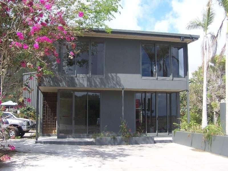 17 Johnston Street, Stratford QLD 4870