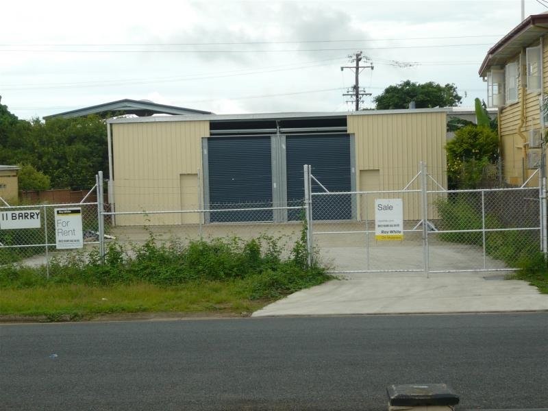 11 Barry Street, Bungalow QLD 4870