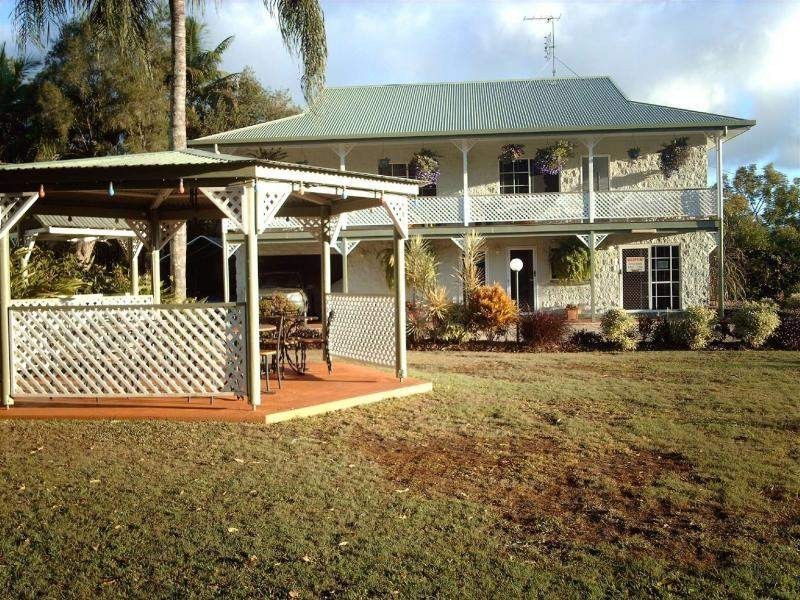29 Gillies Highway, Yungaburra QLD 4884