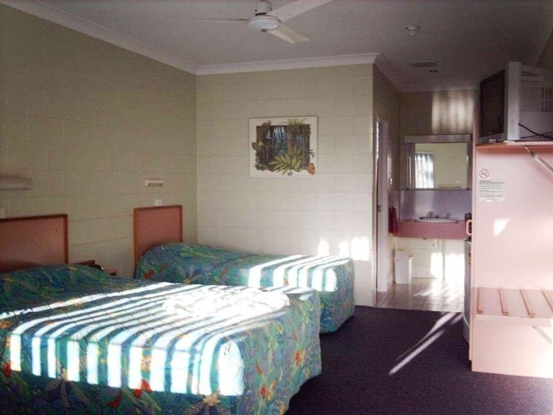 29 Gillies Highway, Yungaburra QLD 4884