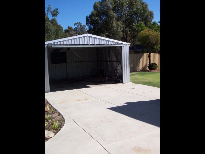 31 Grafham Road, Brookdale WA 6112