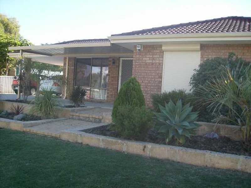 31 Grafham Road, Brookdale WA 6112