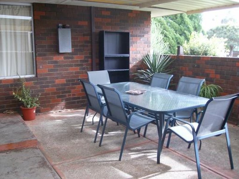 12 Angelo Street, Armadale WA 6112