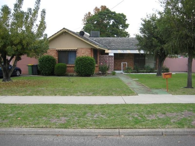 43 Martindale Avenue, Thornlie WA 6108