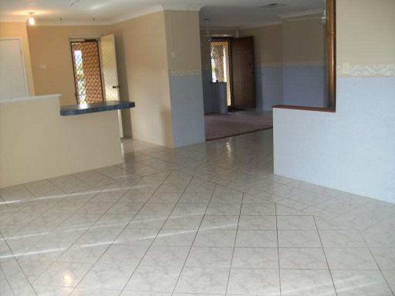 60 Chisholm Circle, Seville Grove WA 6112