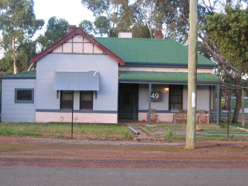 49 Richardson Street, Brookton WA 6306
