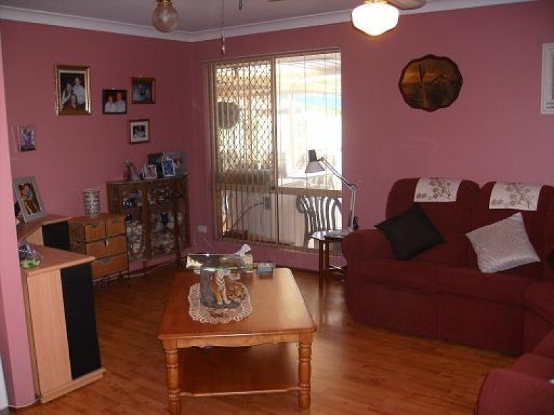 28 Kilmeston Court, Maddington WA 6109