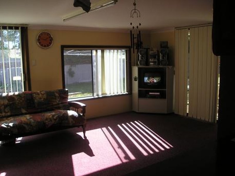 13 Cambell Road, Armadale WA 6112