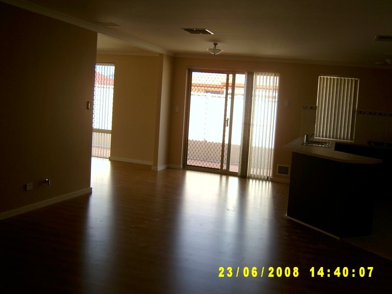 123 Seville Drive, Seville Grove WA 6112