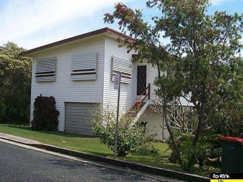 1 Henson Lane, Yamba NSW 2464