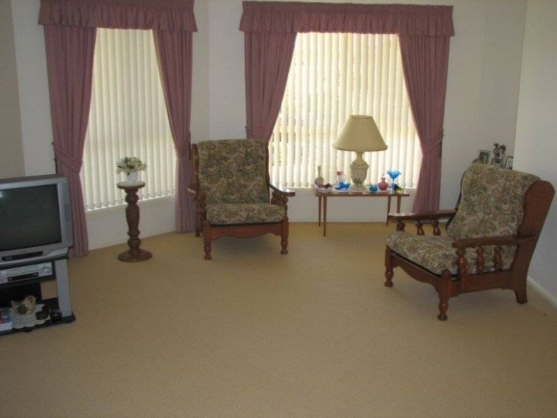 1 Kempnich Place, Yamba NSW 2464