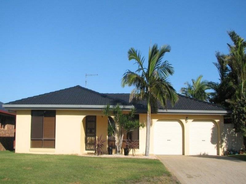 27 The Peninsula, Yamba NSW 2464