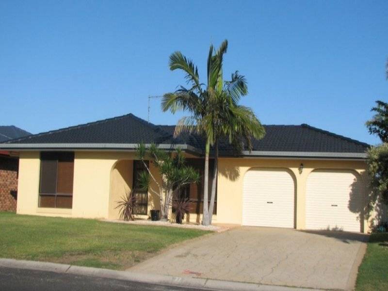 27 The Peninsula, Yamba NSW 2464