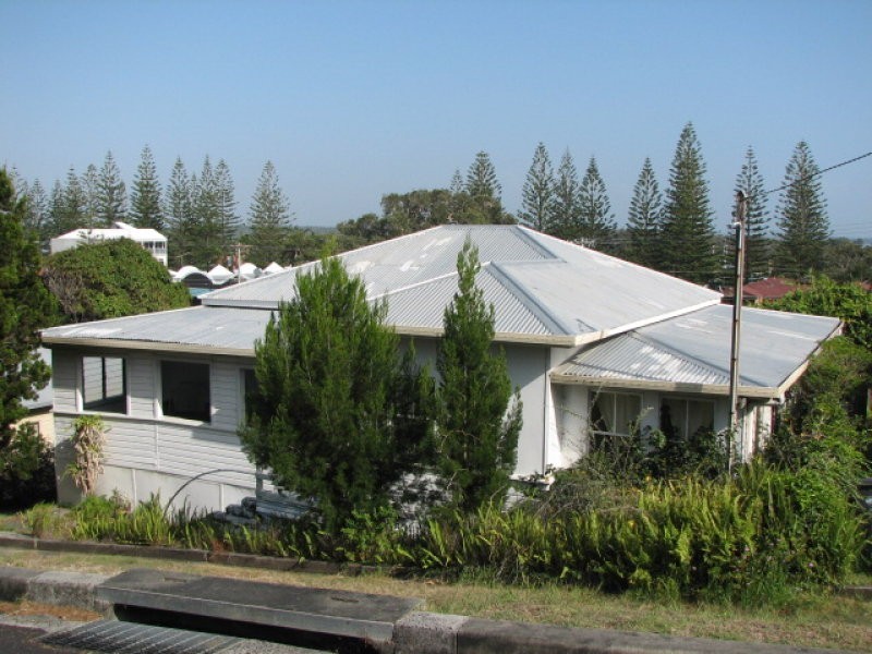 11 High Street, Yamba NSW 2464