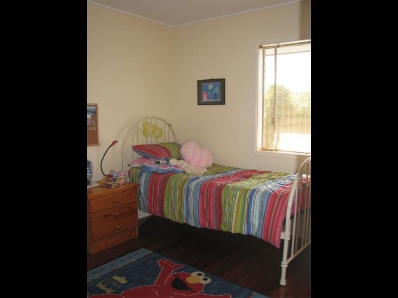 16 Endeavour Street, Yamba NSW 2464