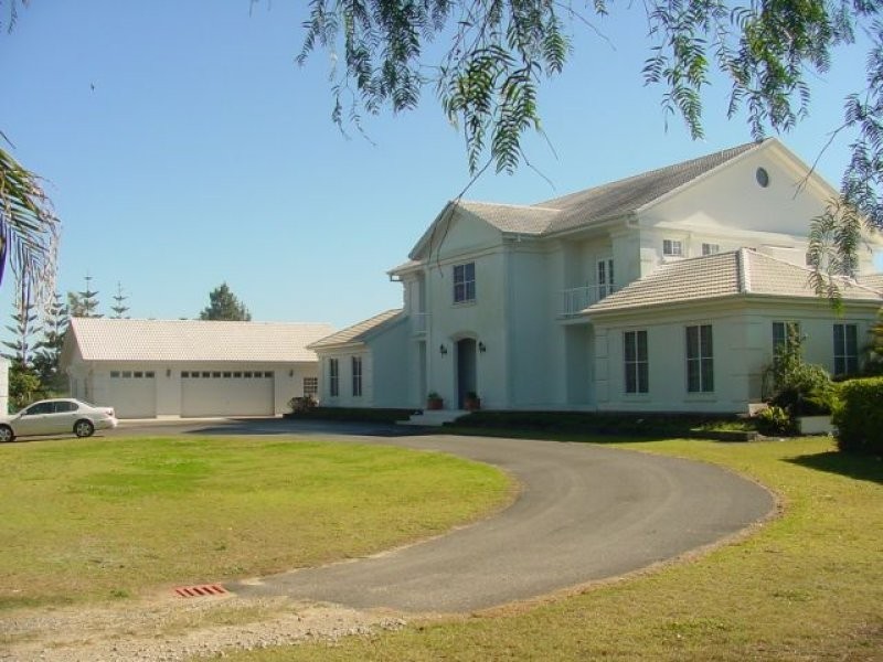 417 School Road, Palmers Island NSW 2463