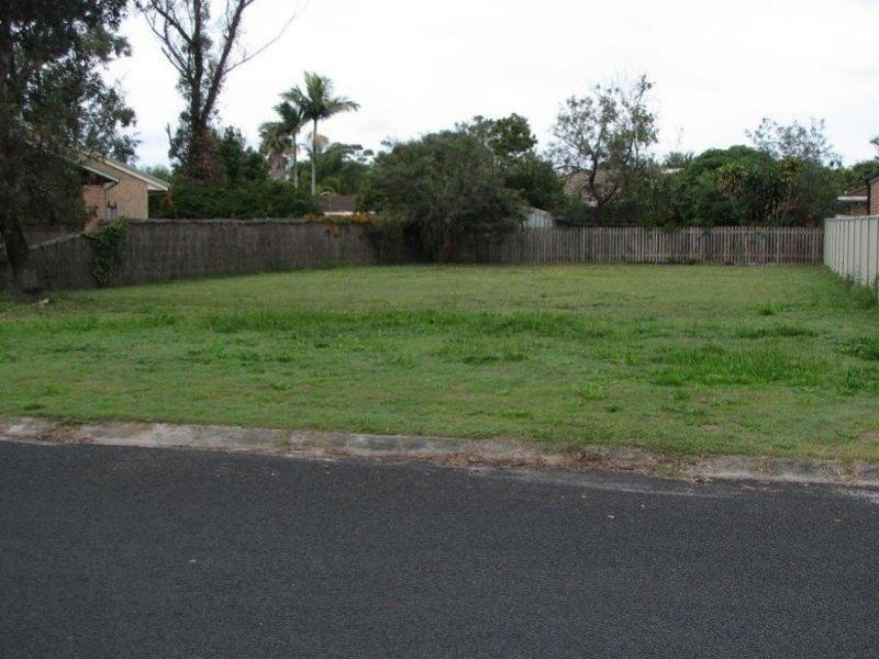 26 Waratah Avenue, Yamba NSW 2464