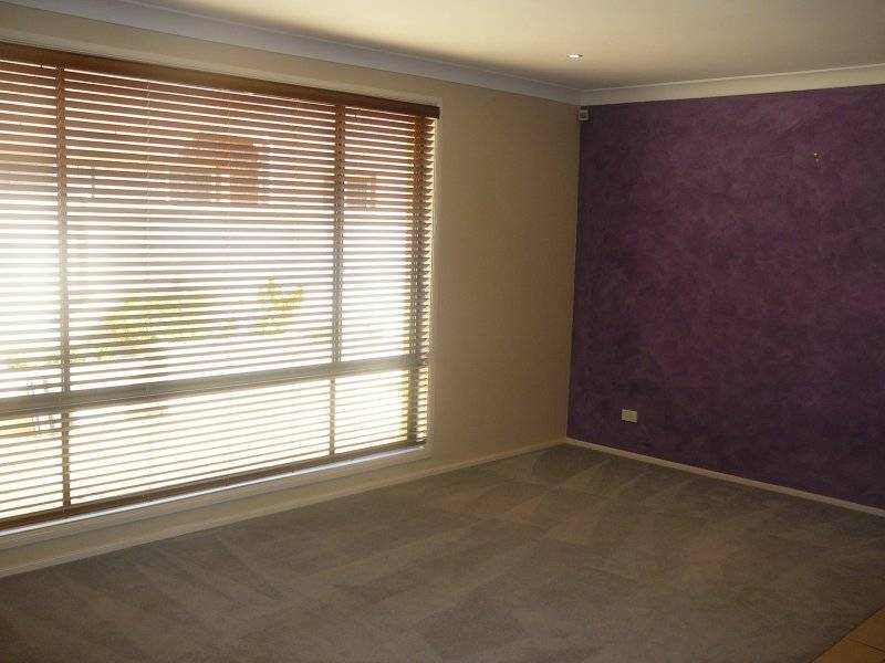 17 Greygum Avenue, Rouse Hill NSW 2155