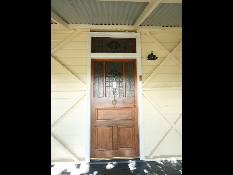 1 Collins Street, Redland Bay QLD 4165