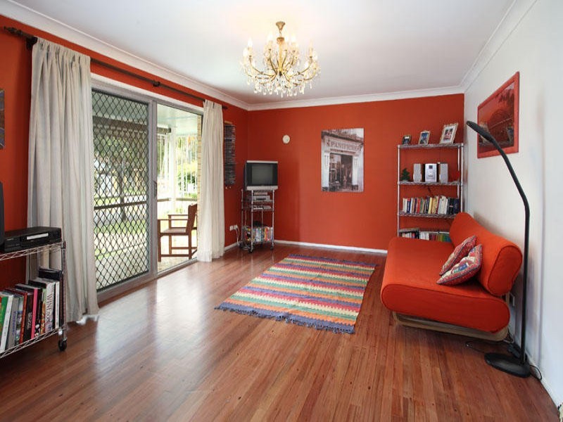 2 Glenside Street, Wavell Heights QLD 4012