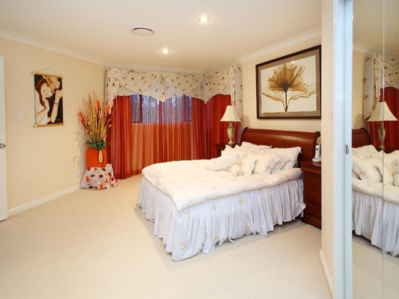 36 Palmetto Place, Bridgeman Downs QLD 4035