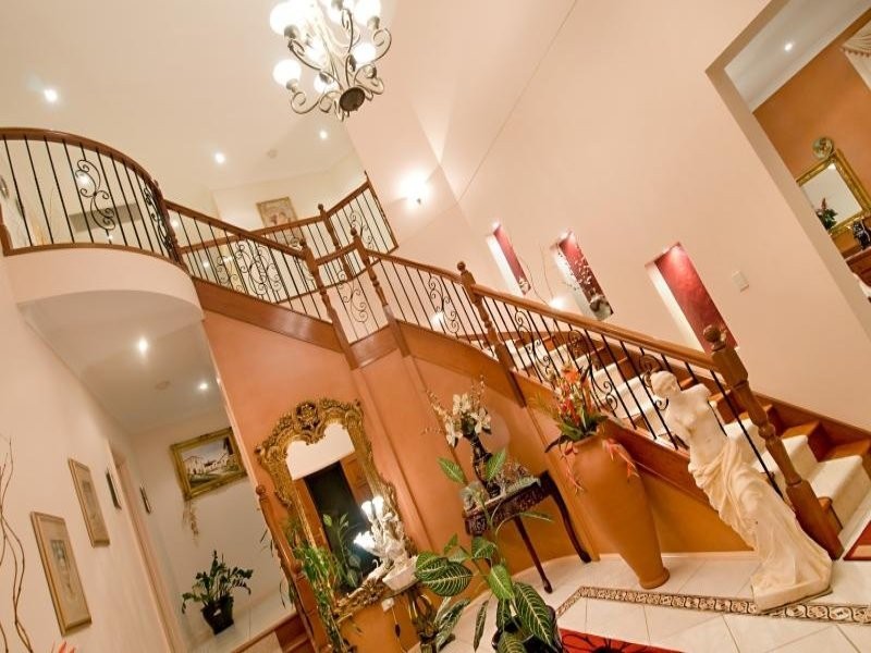 3 Cardiff Close, Bridgeman Downs QLD 4035